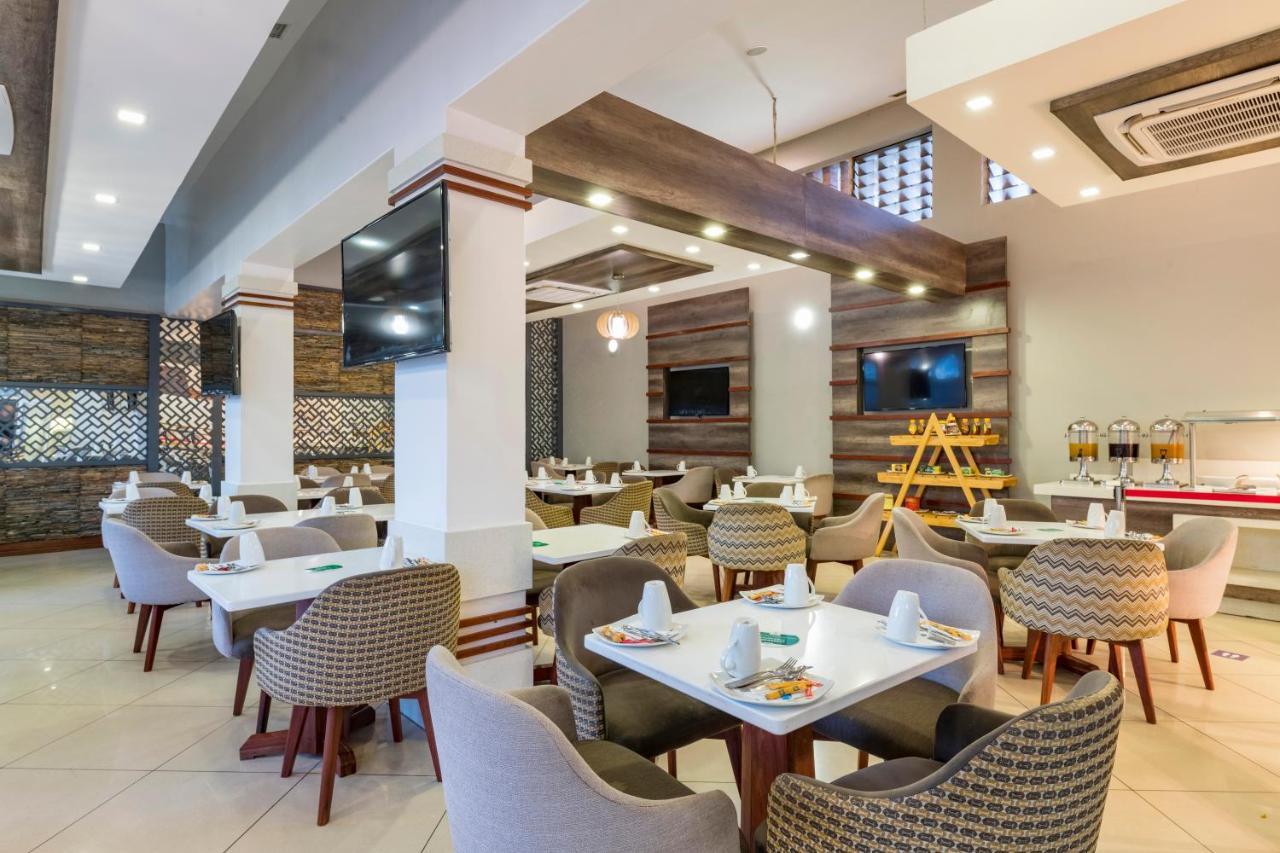 Holiday Inn - Mutare By Ihg Exterior foto